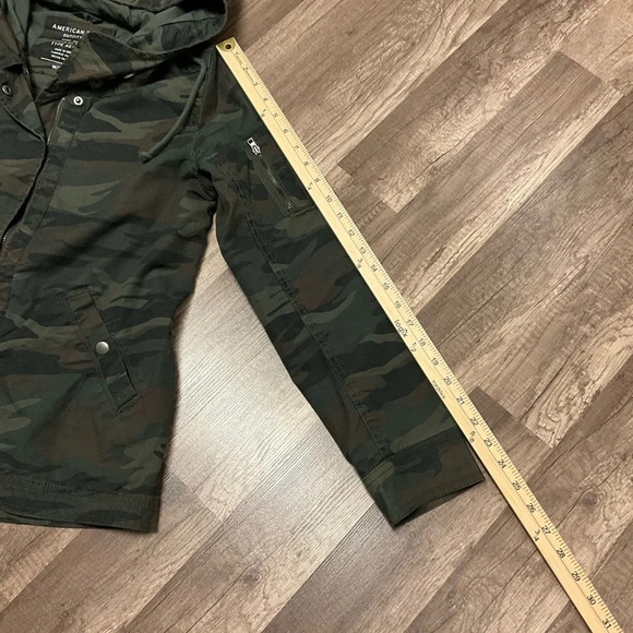 AEO Green Camo Love Embroidered Hood Jacket - Picture 9 of 11